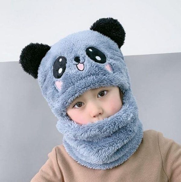 Stay Warm in Style: Beanie Wool Cap with Attached Neck Warmer 🎩🧣